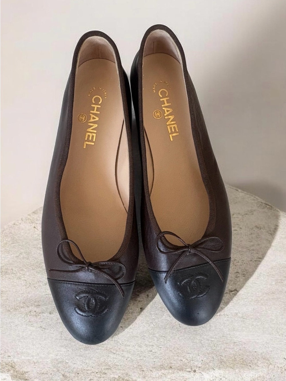 Chanel Brown and Black Cap-Toe Ballet Flats Size 40 New
